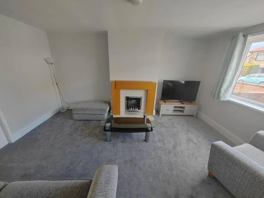 Apartmán Cosy Brighouse 3 Bed House-Great For Contractors 0*,